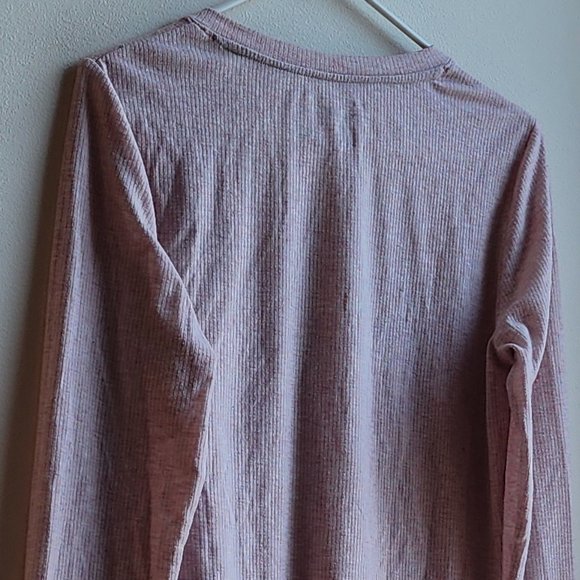 Eddie Bauer Pale Pink Henley Pajama Shirt Size Medium - Picture 11 of 16